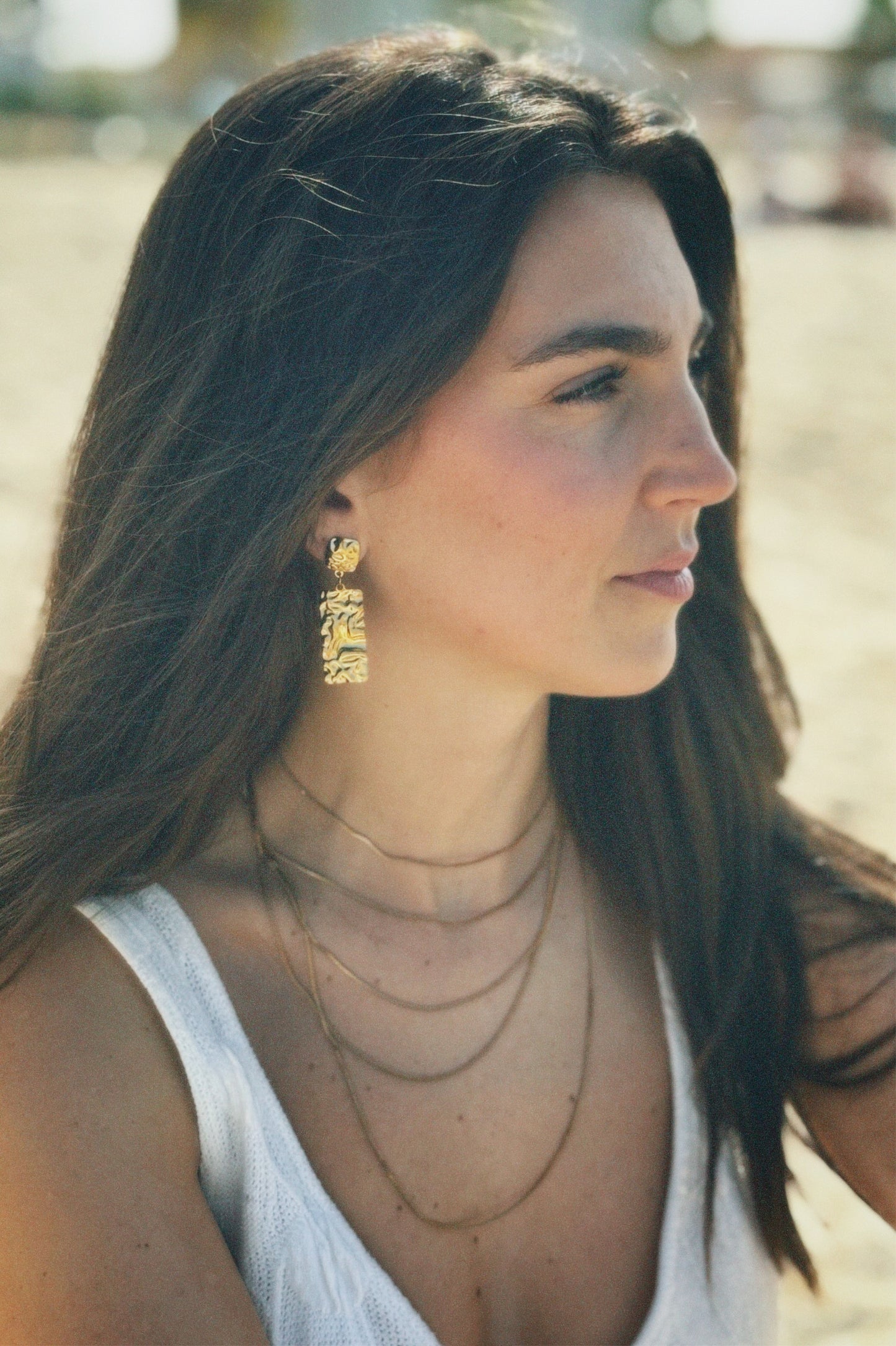 LAYERED SHINE
